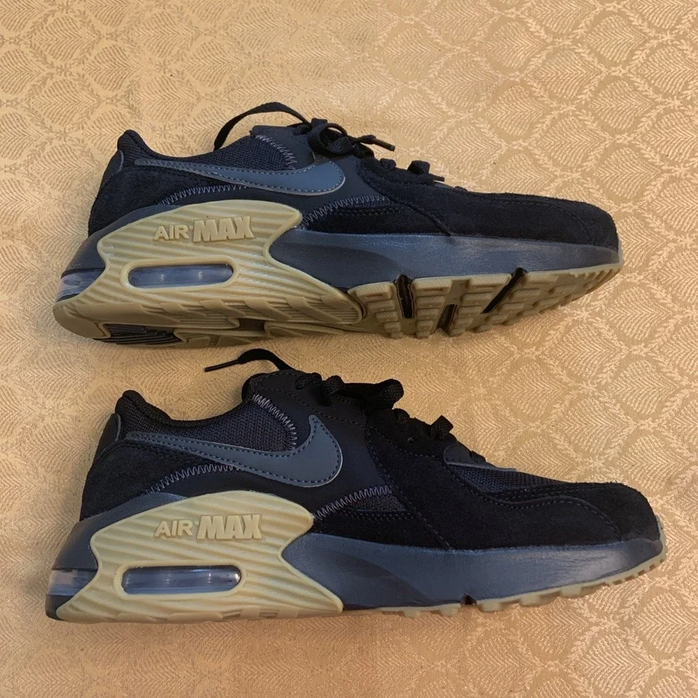 Nike Air Max Excee Black Anthracite Gum Running Sneakers HV0928-010 Men's Sz 8.5